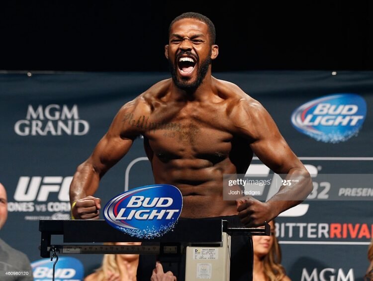 Should UFC add more weight classes for their fighters? | MMA UK