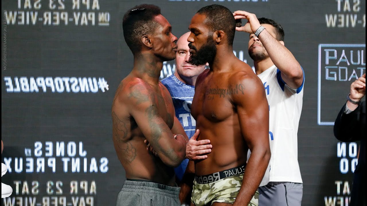 Jon Jones vs Israel Adesanya