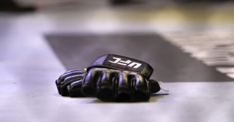 UFC Announces Retirement of New Gloves, Reverting to Classic Design for UFC 309